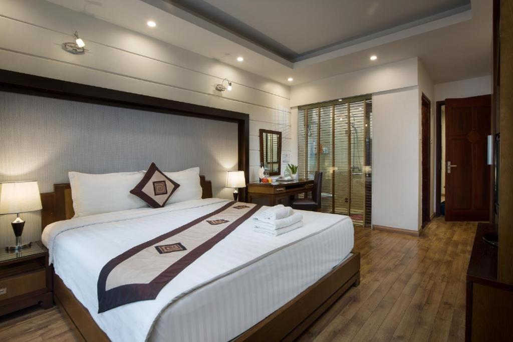 Splendid Holiday Hotel Spa Ханой Экстерьер фото